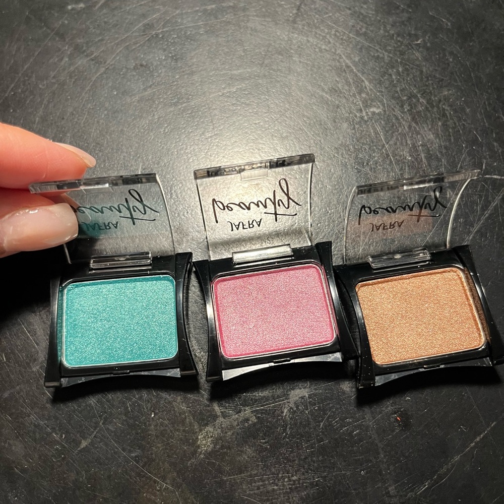Mini Jafra eyeshadows